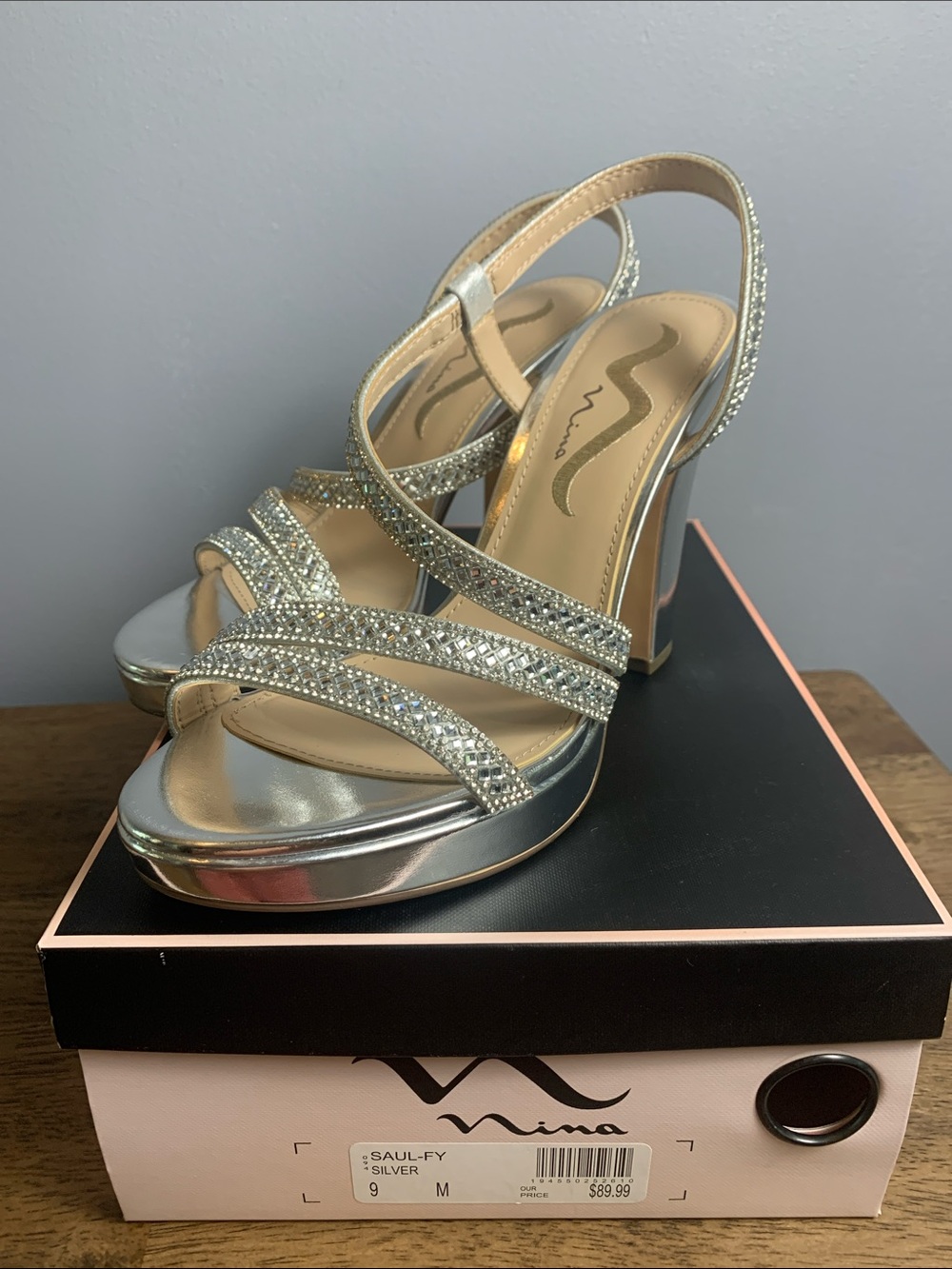Nina Women’s Platform Silver with Rhinestones Sandals 9M NIB Heel Strap Slip on